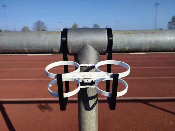 Getränkehalter am Fußball Sportplatz