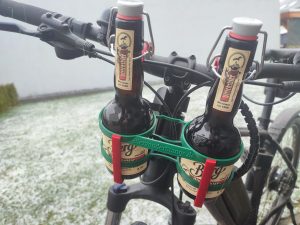 Bierhalter am Fahrradlenker